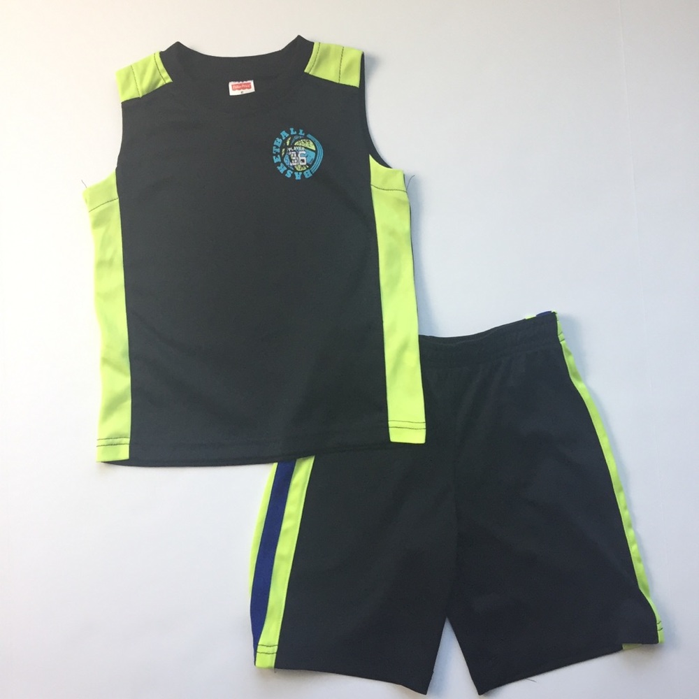 Boy’s Fisher Price Shirt and Shorts Set Size 4T